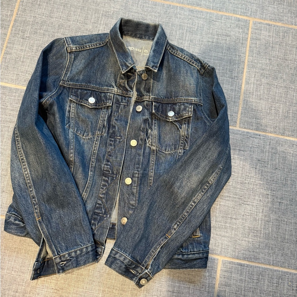 Women’s Gap Denim Jacket - Med